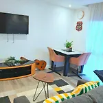 Lovely Studio Apartment Sheffield City Centre - Netflix, Wifi, Digital Tv