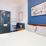Russell Scott Backpackers - Sheffield
