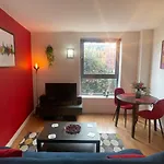 Iconic City Centre Apartment In The Devonshire Quarter