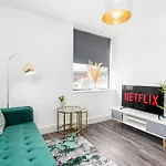 Exclusive One Bedroom Apartment - City Centre - Free Wi-Fi Netflix