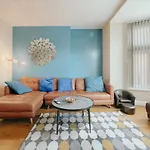 Stunning Quiet Apartment In Historic Building