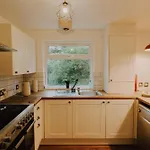 Spacious 6 Bed Lodge, Free Parking