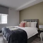 2Br City Centre Apt, Self Check In, Wifi, By Derbnb