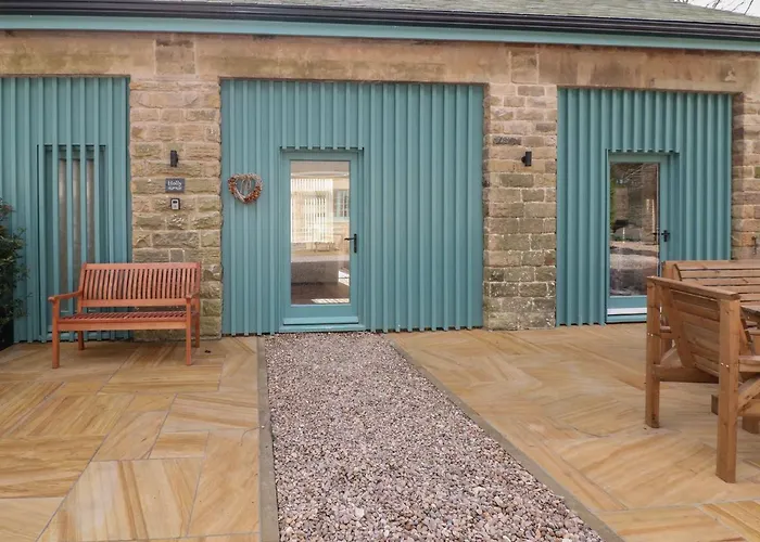 Holly Cottage