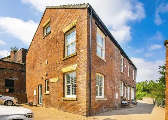Riverside 2 Bedroom Victorian House Near City Centre - Kelham Island