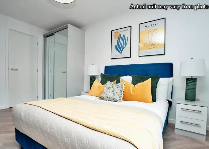 Neat And Homey Apartments In Sheffield - Sk