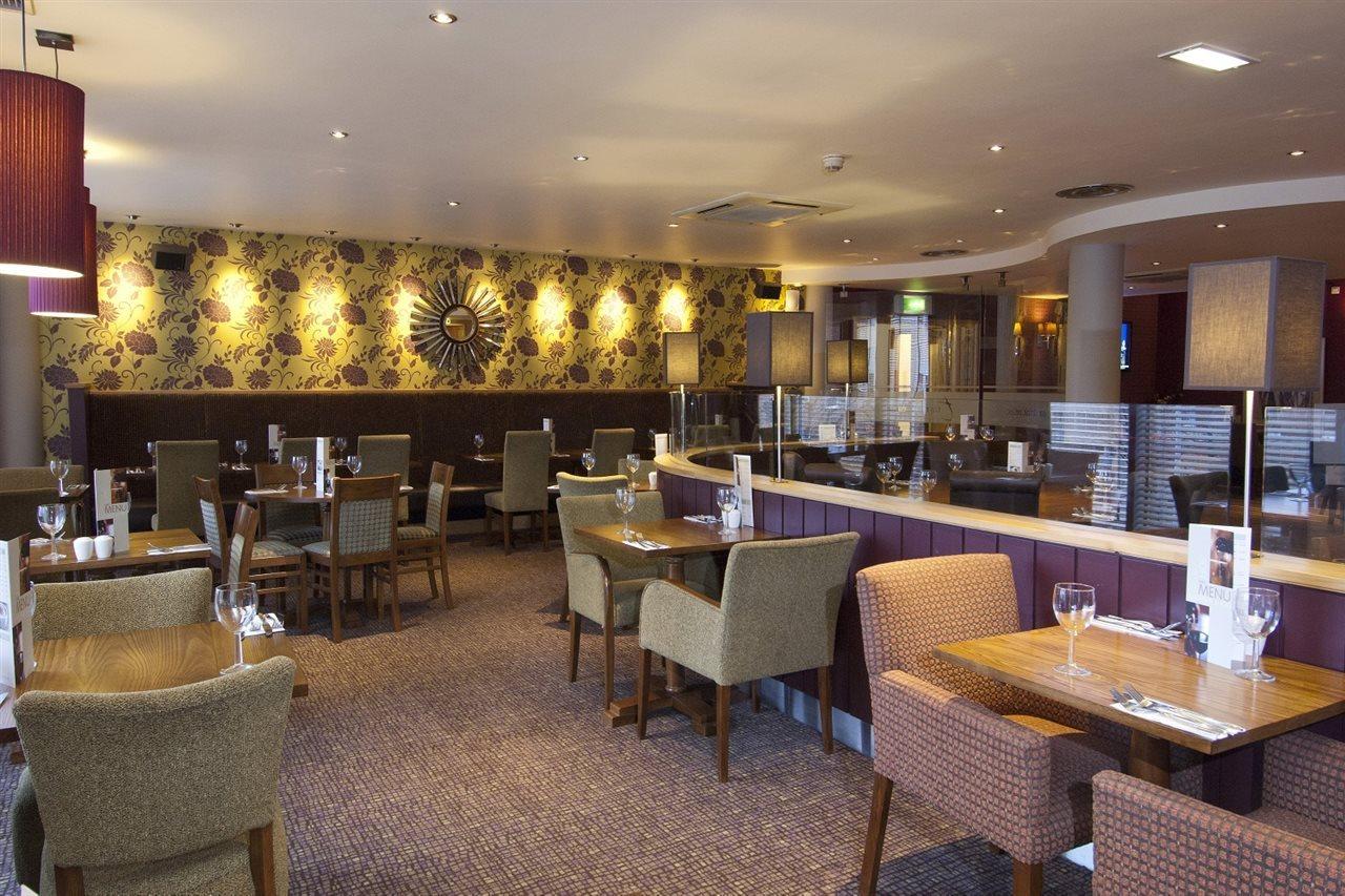 Premier Centre 3* Sheffield