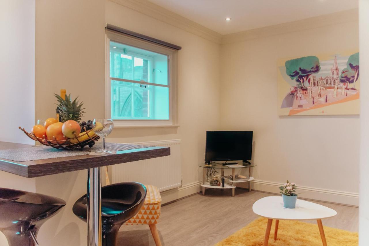 Spacesavers Apartment