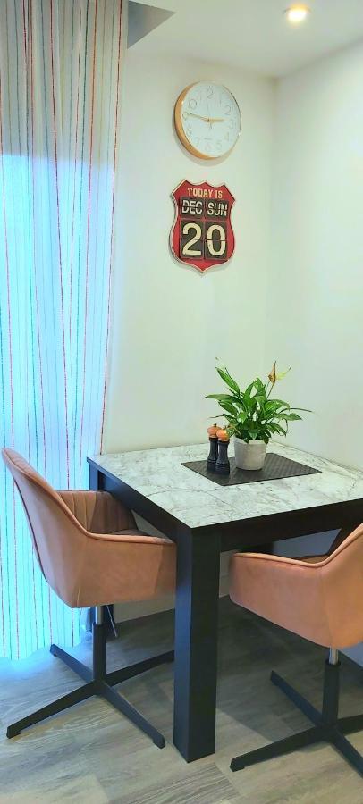 Lovely Centre - Netflix, Wifi, Digital Tv Apartment *