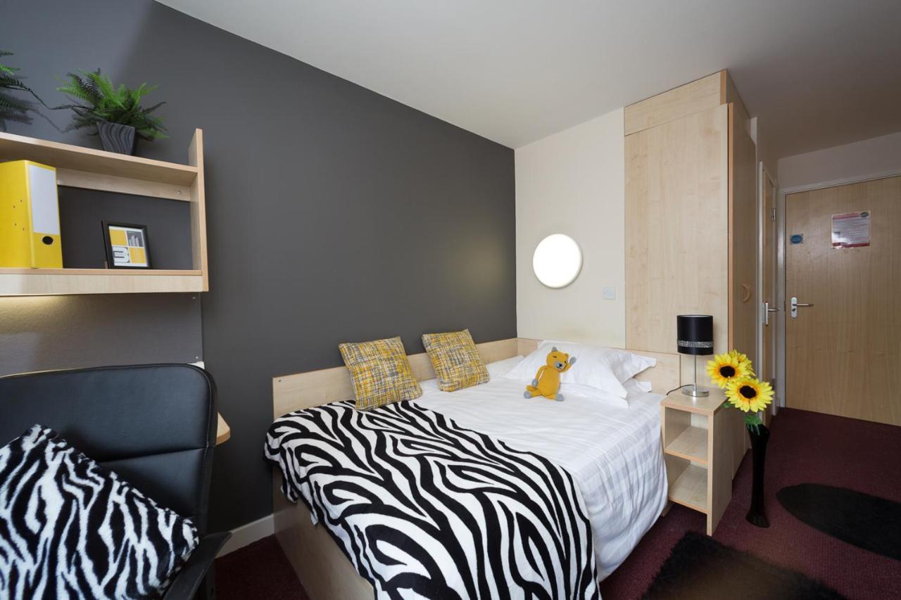 Casa de hóspedes En & Apartments, - Sk Sheffield