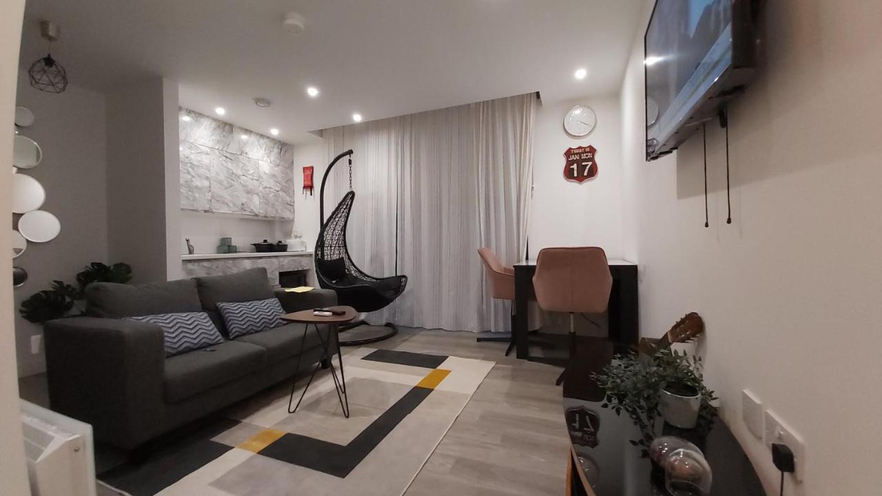 Apartment Lovely Centre - Netflix, Wifi, Digital Tv Sheffield