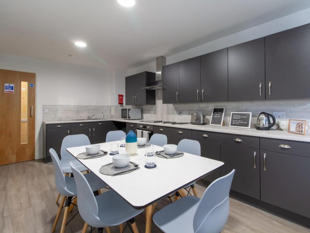 Comfy Private Bedrooms, Studios And Apartments At Bailey Fields In Sheffield *