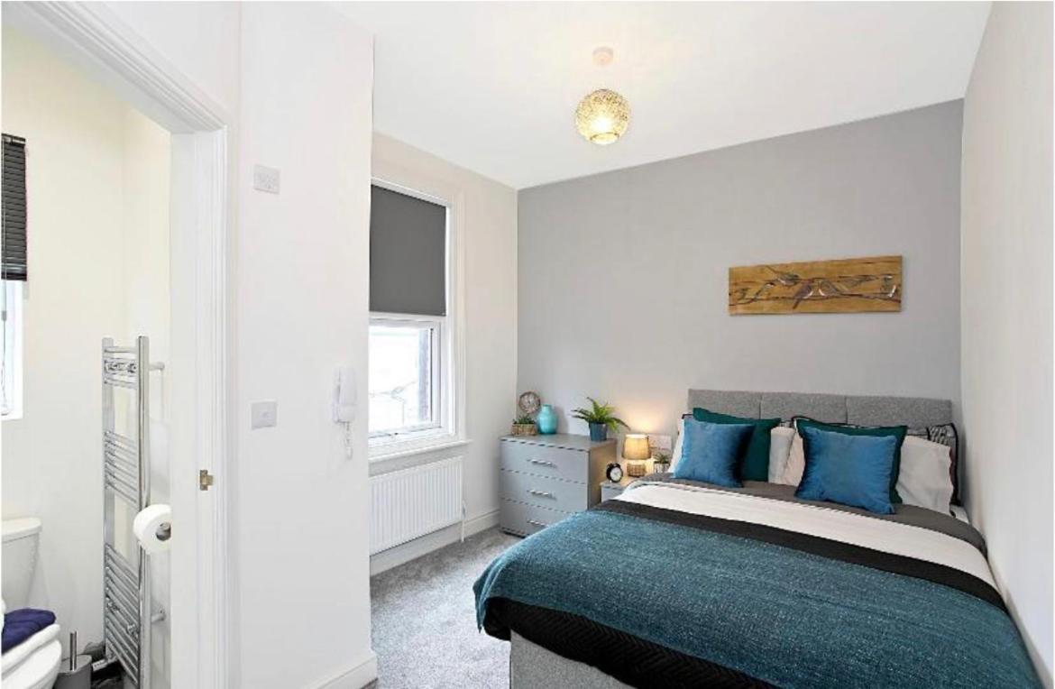 Cammell Staycation- Corporate & Executive Stays * Sheffield