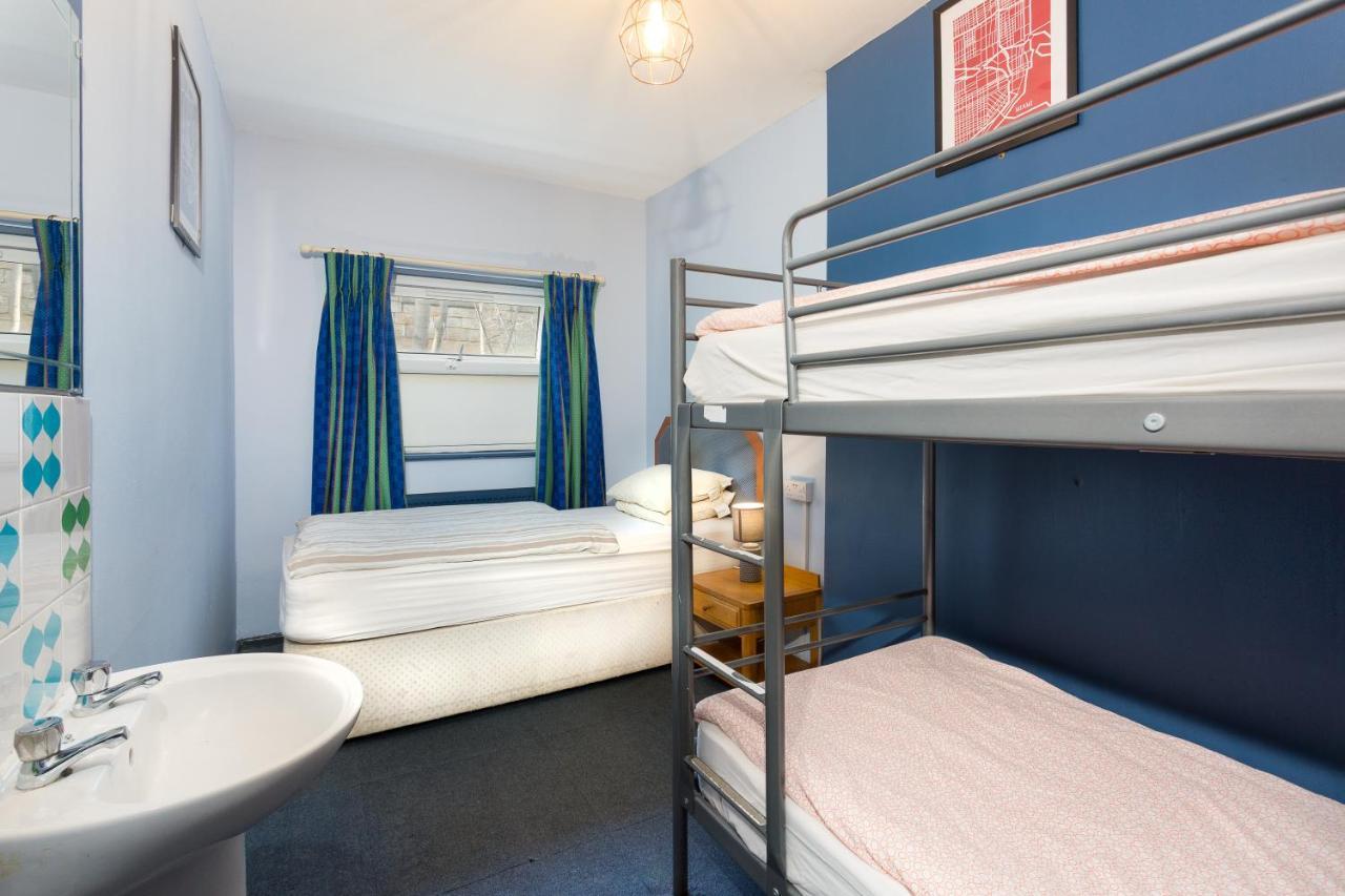 Hostel Russell Scott Backpackers - *