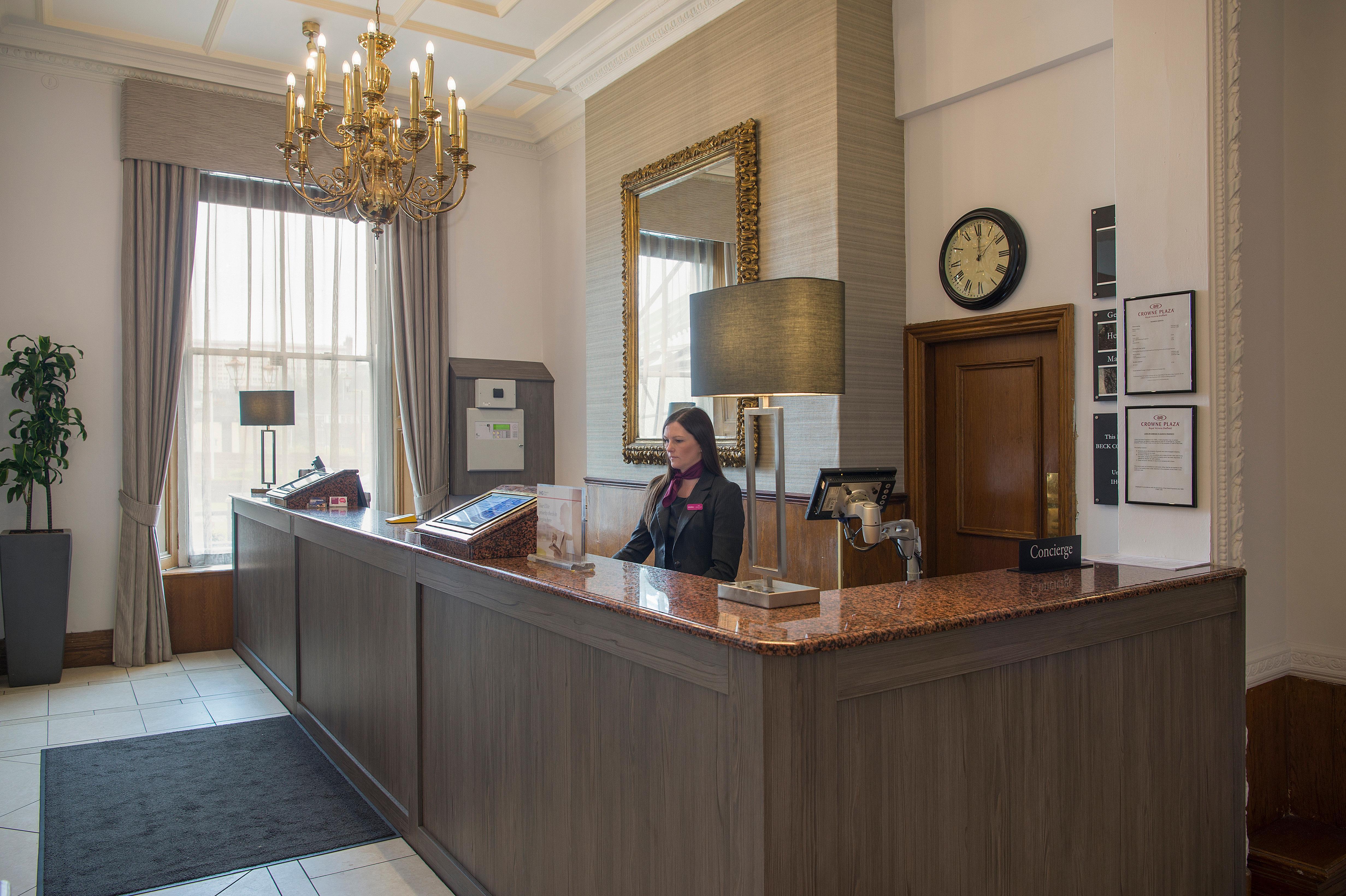 Crowne Plaza - By Ihg 4*