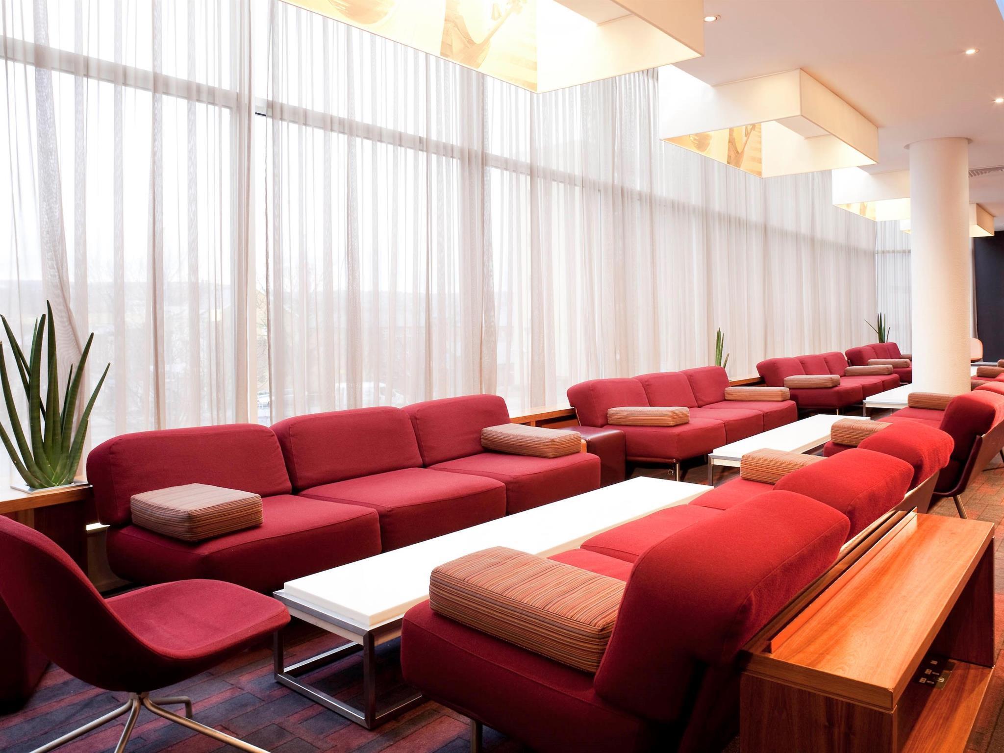 Novotel Centre 4*