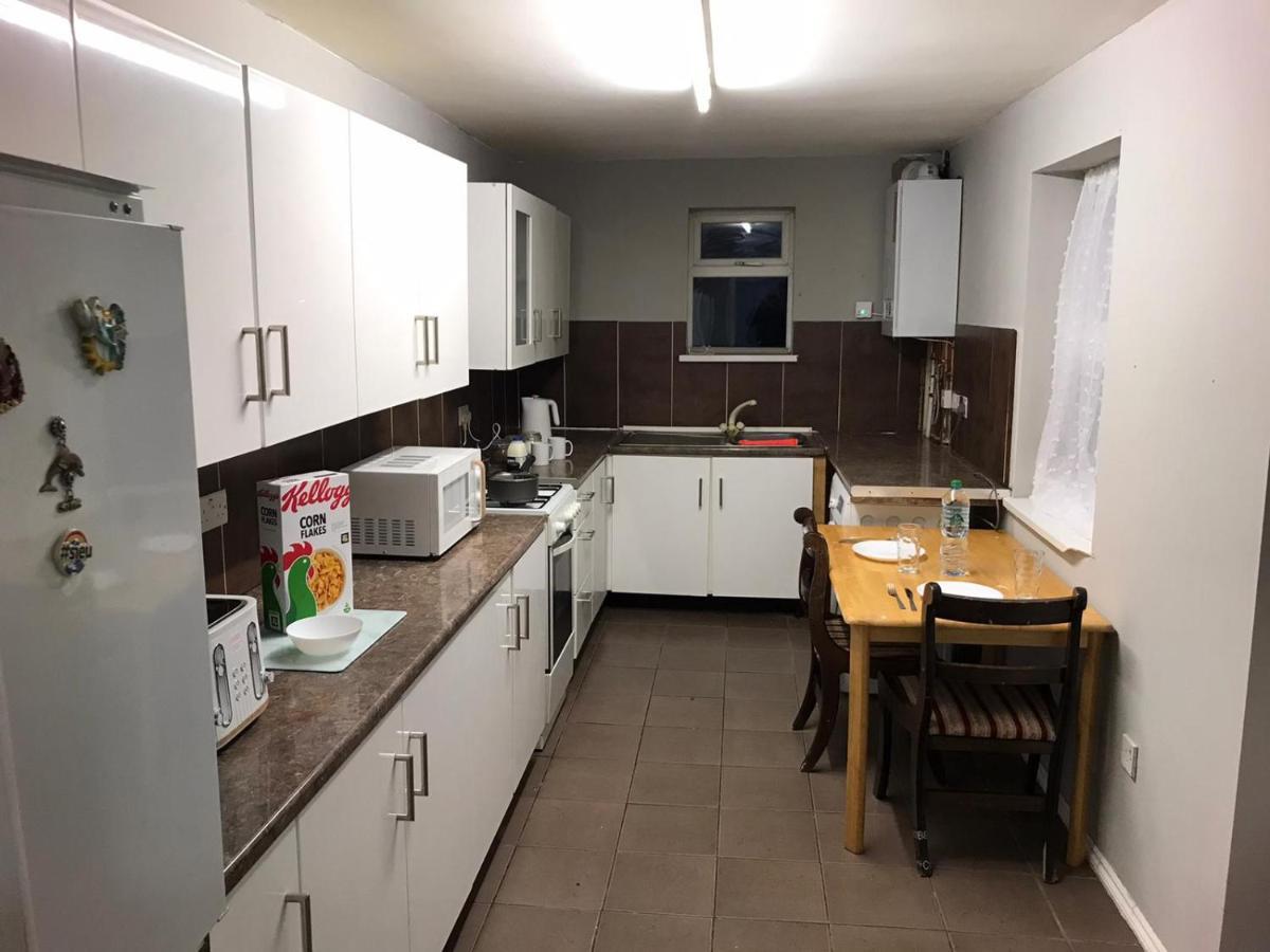 The Skipton - The Hideaway Guest house Sheffield