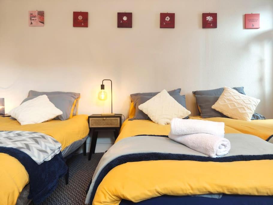 Elite Living - Centre Accommodates Up To 5 Apartment Sheffield