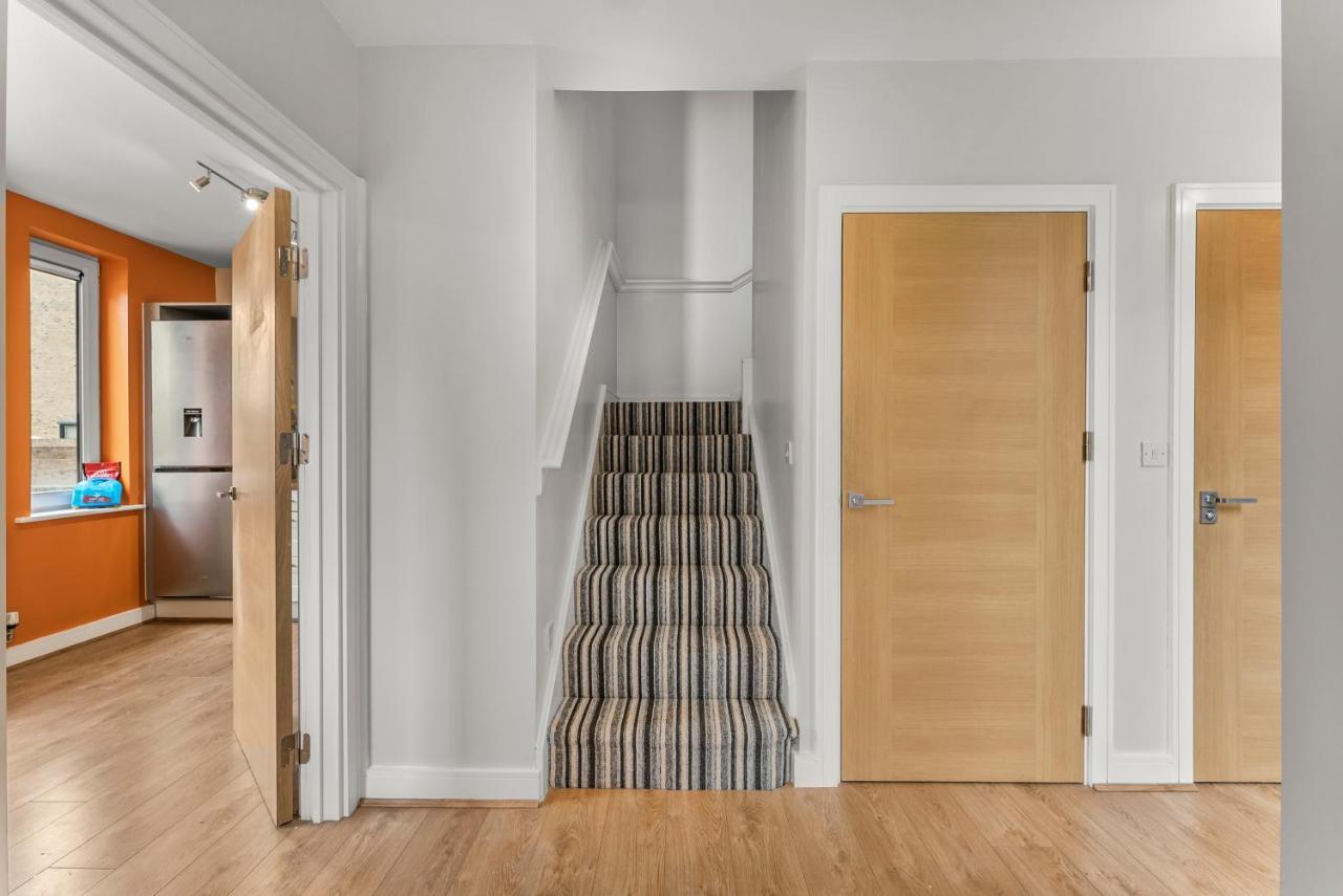 Apartment Beautiful 2 Bed In - Parking - Garden Sheffield