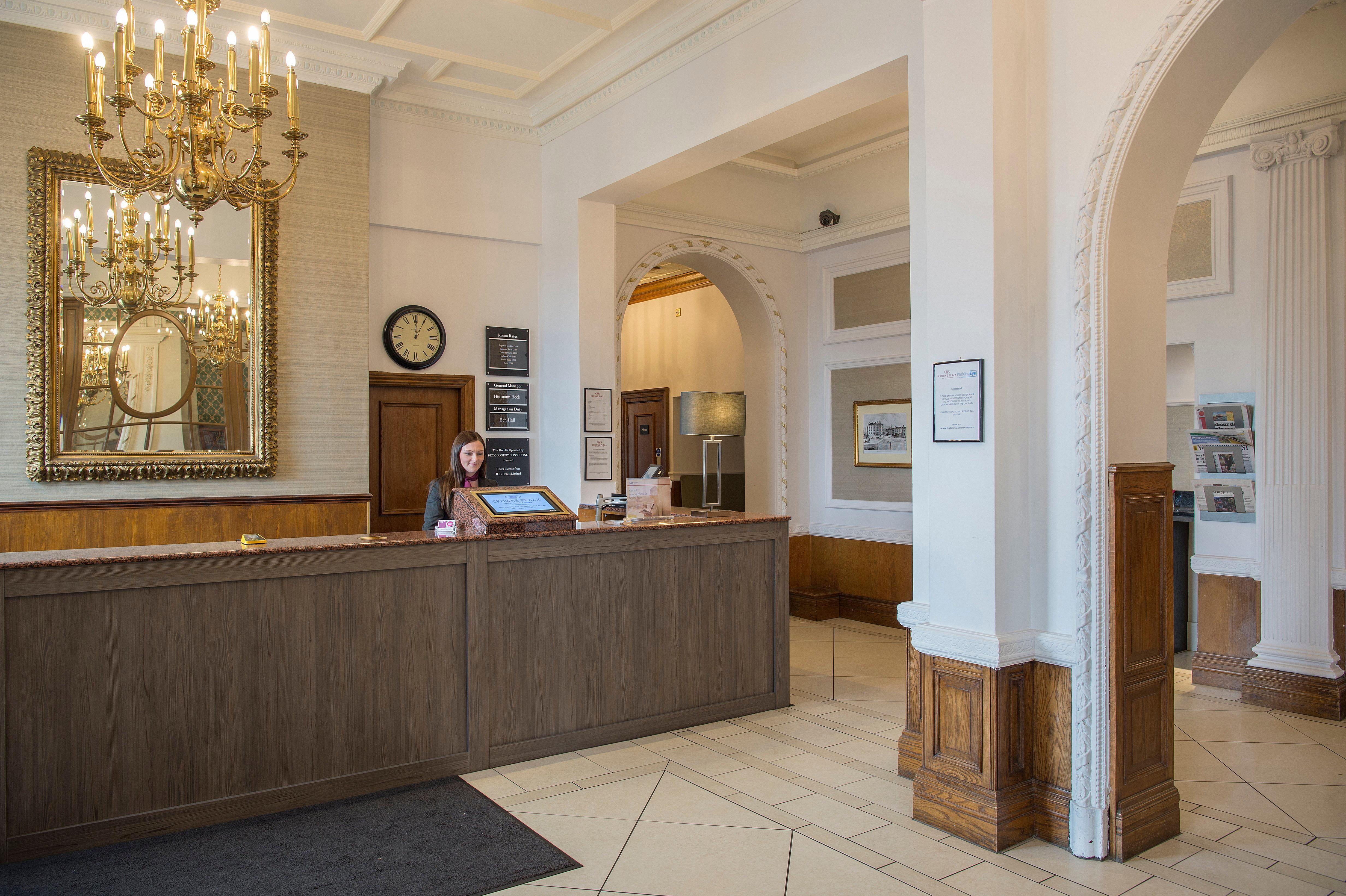 Crowne Plaza - By Ihg 4*