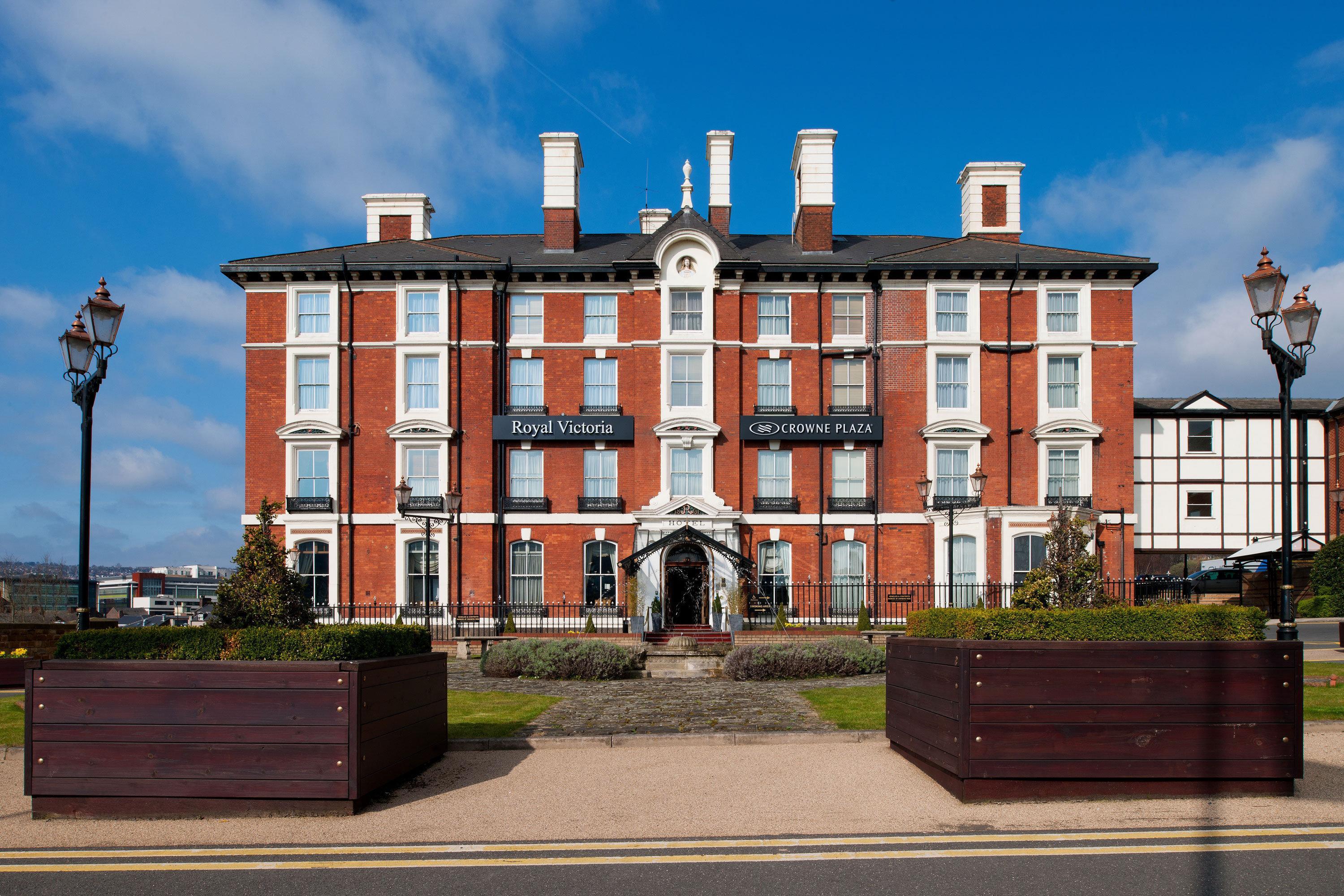 Crowne Plaza - By Ihg Hotel