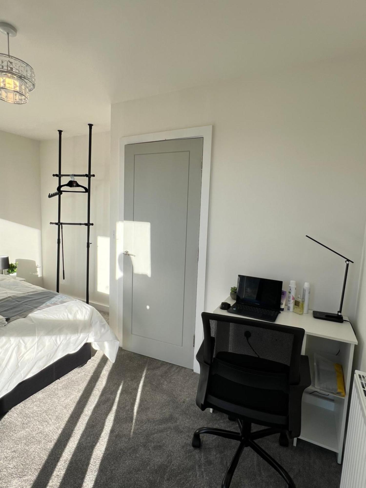 New Peaceful Luxury With Free Parkingwifi Holiday home