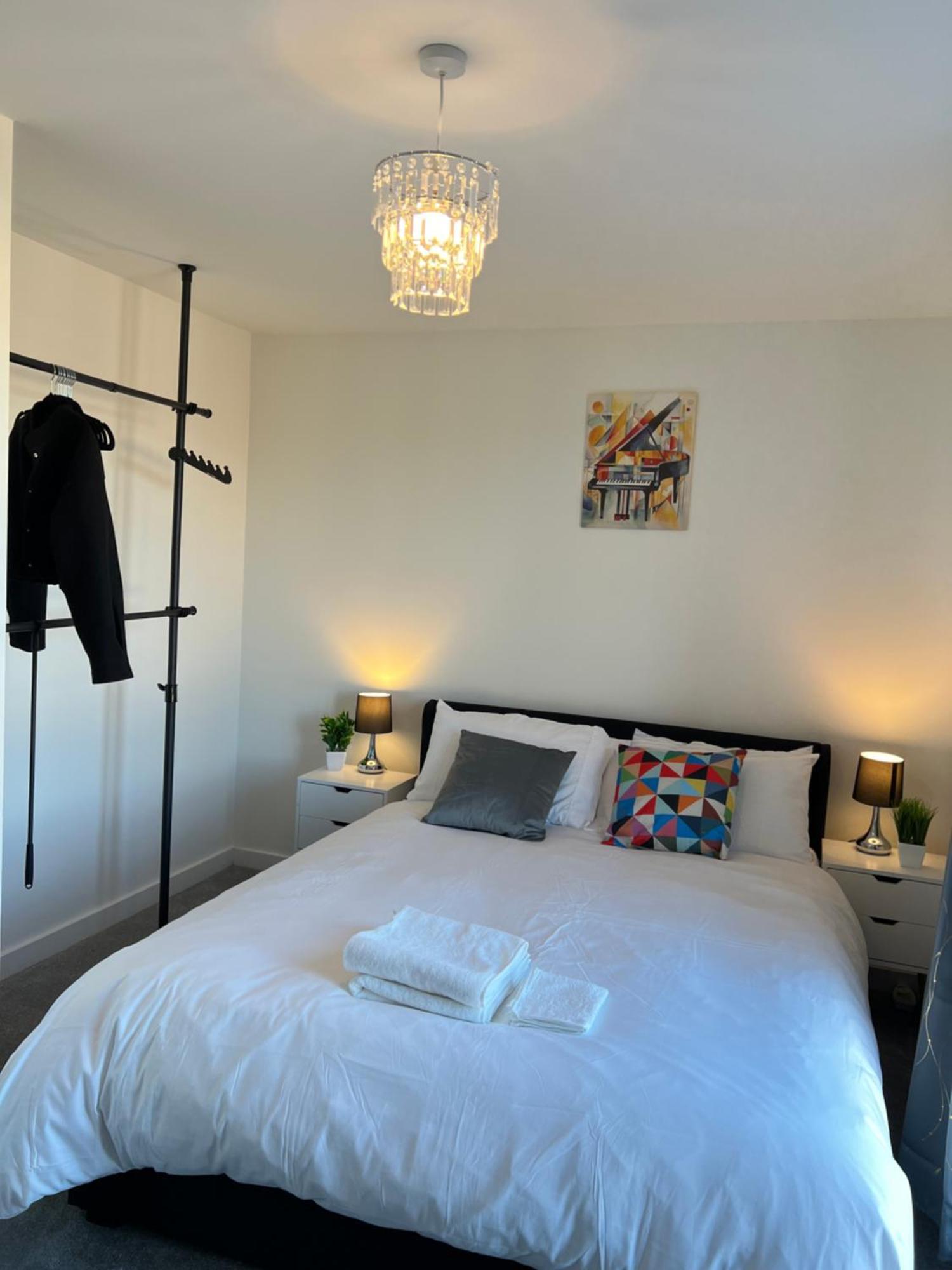 New Peaceful Luxury With Free Parkingwifi * Sheffield