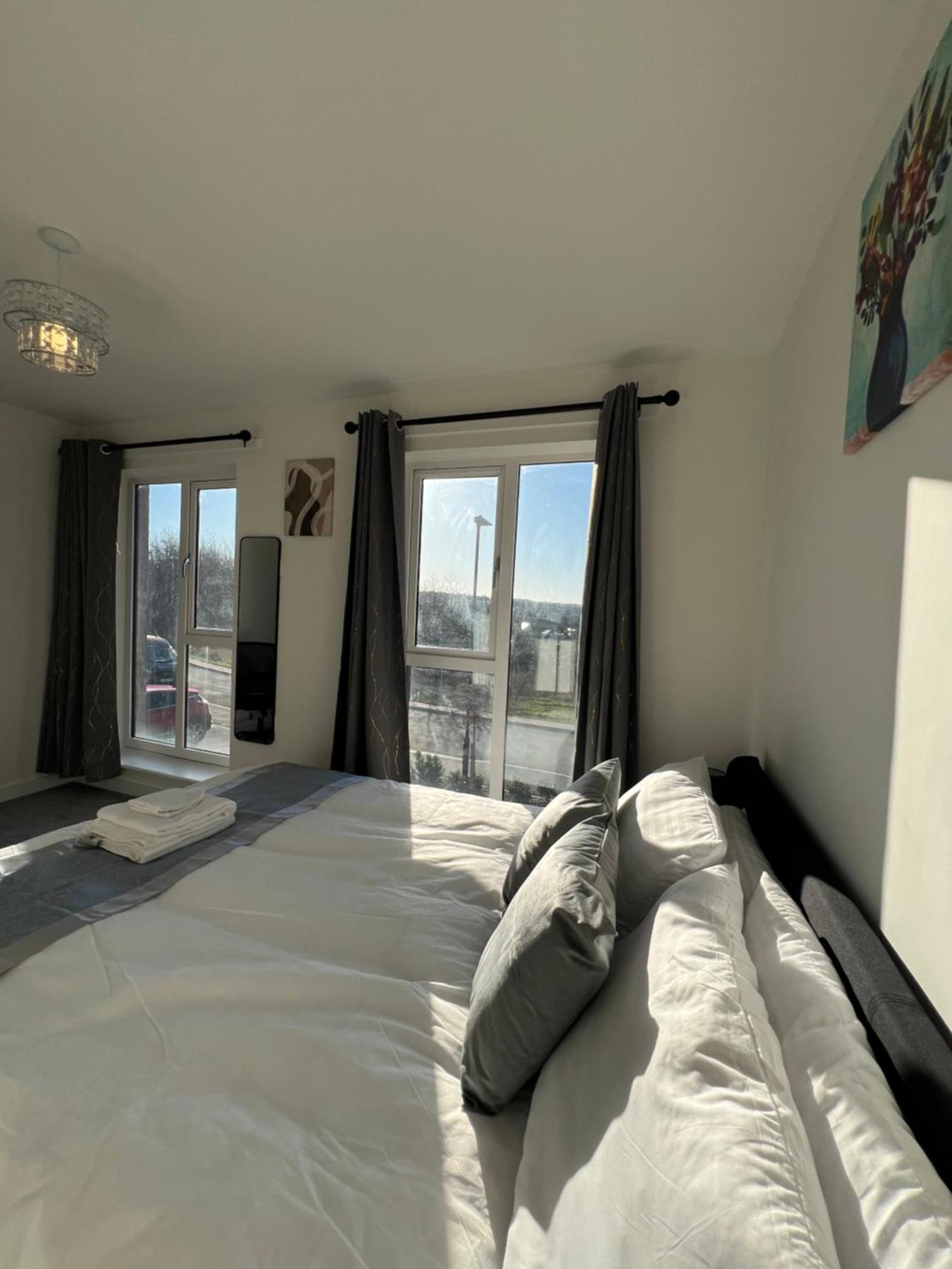 New Peaceful Luxury With Free Parkingwifi
