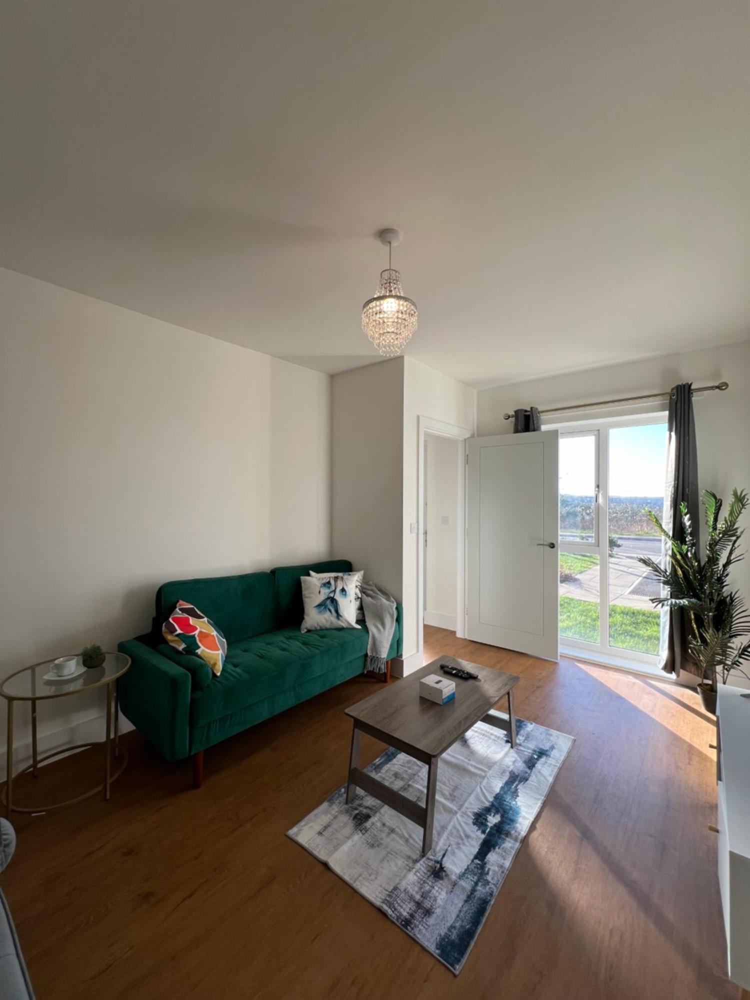 New Peaceful Luxury With Free Parkingwifi Holiday home