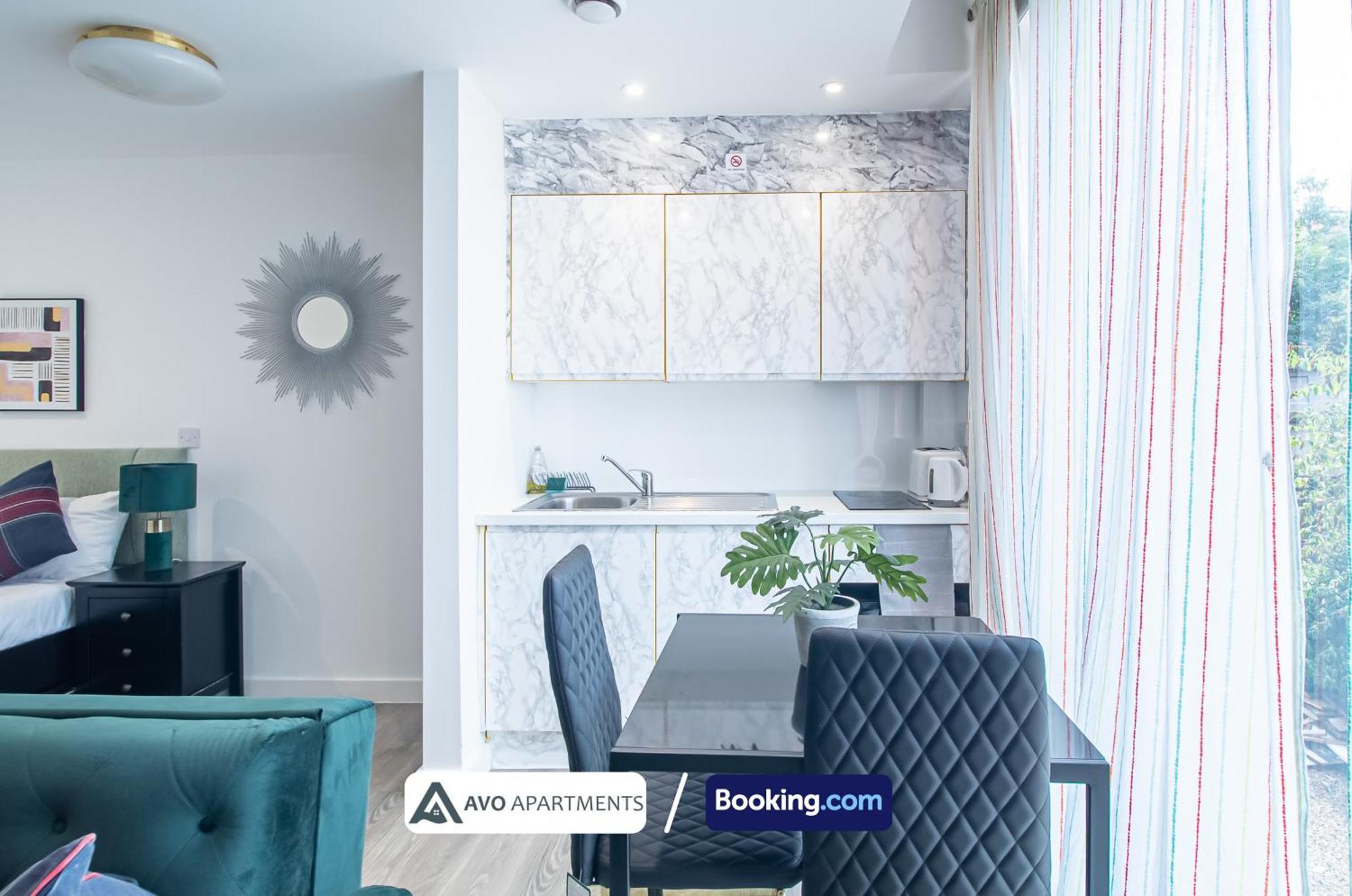 Exquisite By Avo