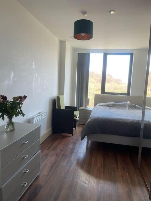 Peaceful 2br Hideout With Instant Self Check-in At Kelham Island Retreat Apartamento