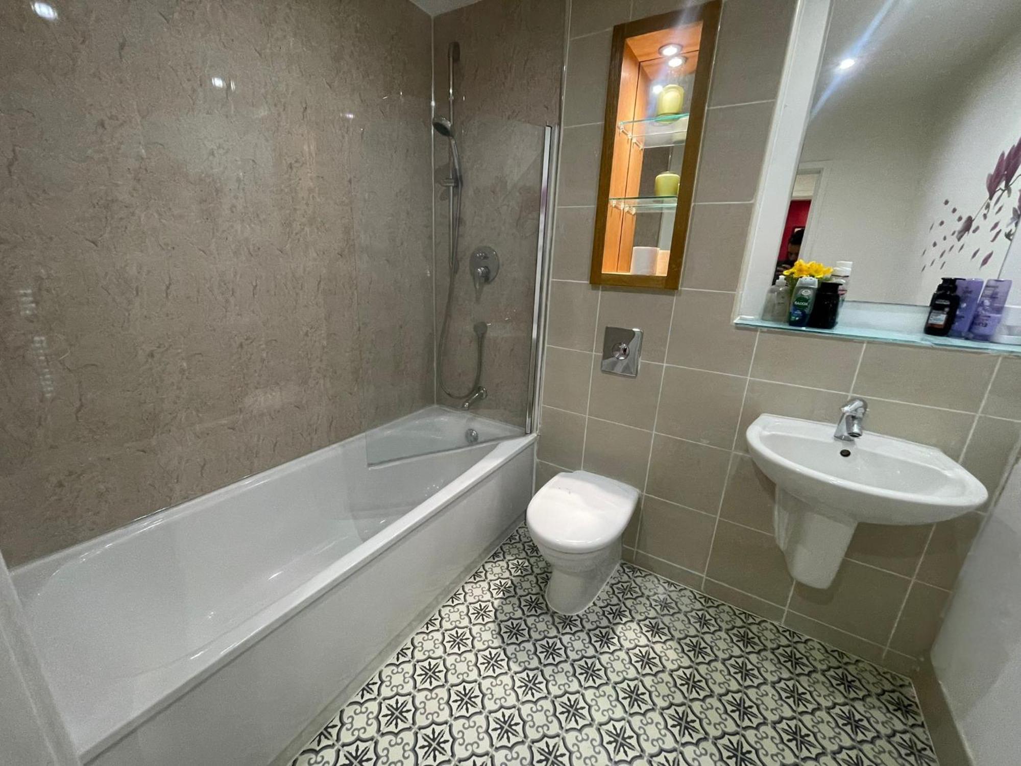 Iconic Centre In The Devonshire Quarter Apartment *