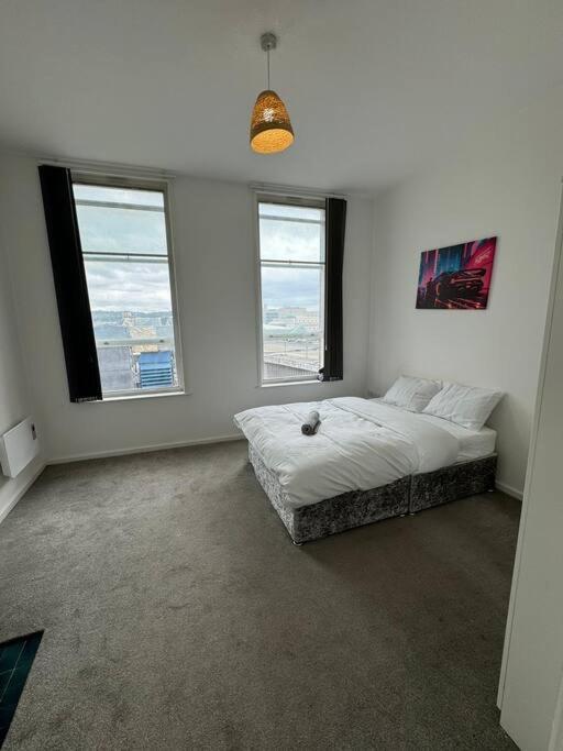 Apartment Spacious Flat In Center Gs304