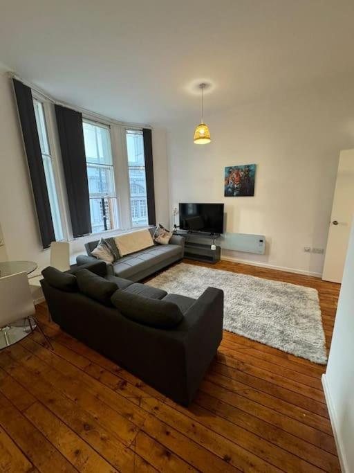 Sleep 6 -sheffield-george Street Gs202
