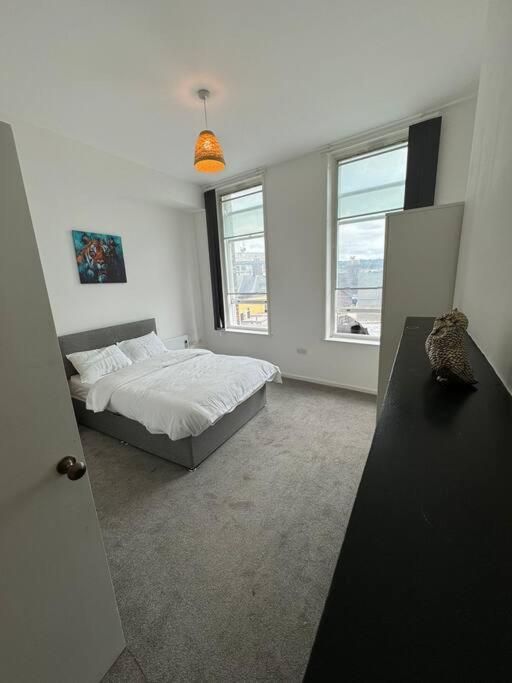Spacious Flat In Center Gs304 Sheffield