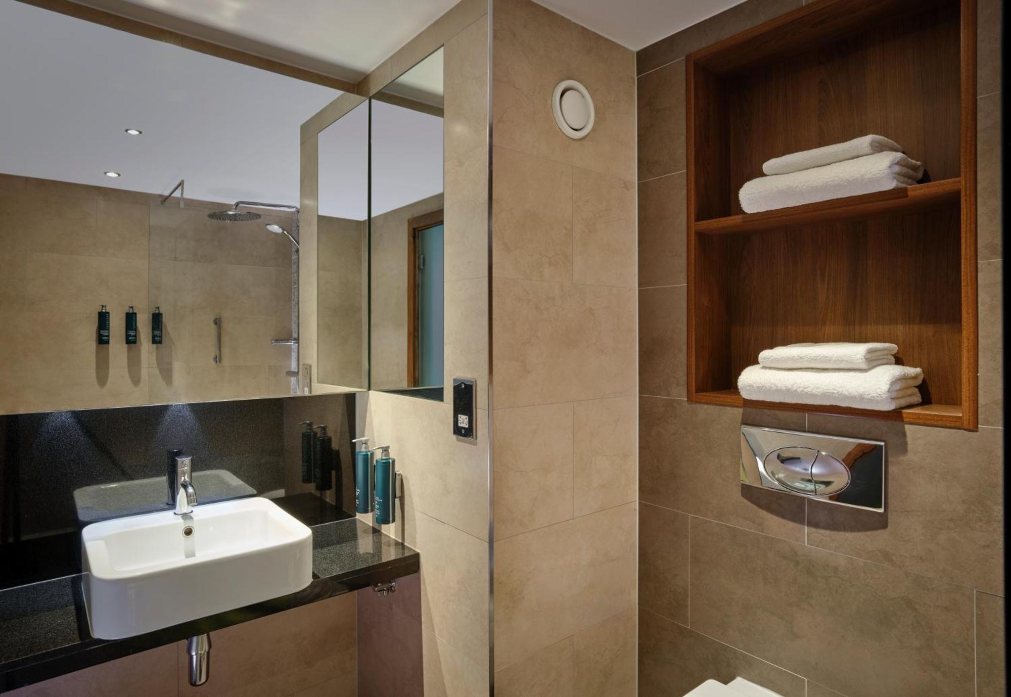 Doubletree By Hilton Hotel 4*