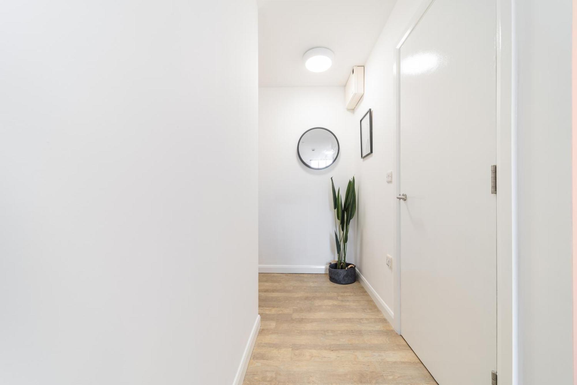 Alexandra House By Centre Apartment *