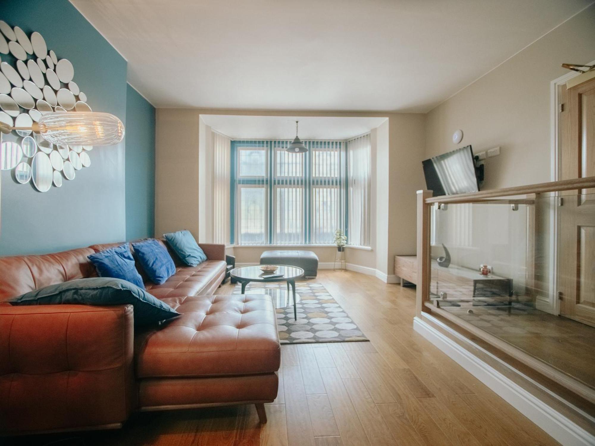 Apartment Stunning Quiet In Historic Building *