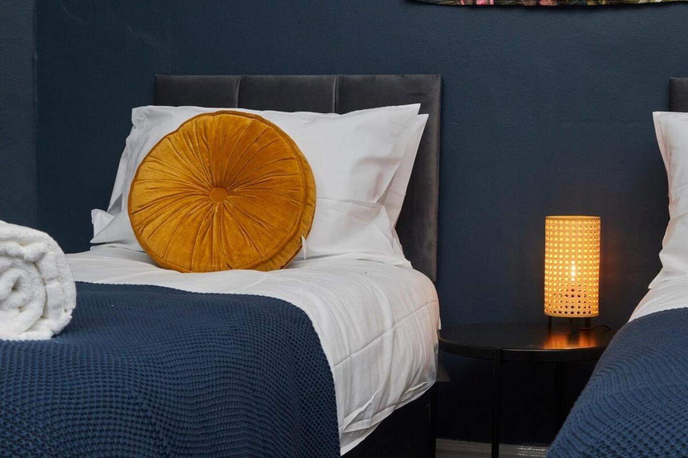 Cosy, Stylish, Leafy And Homely