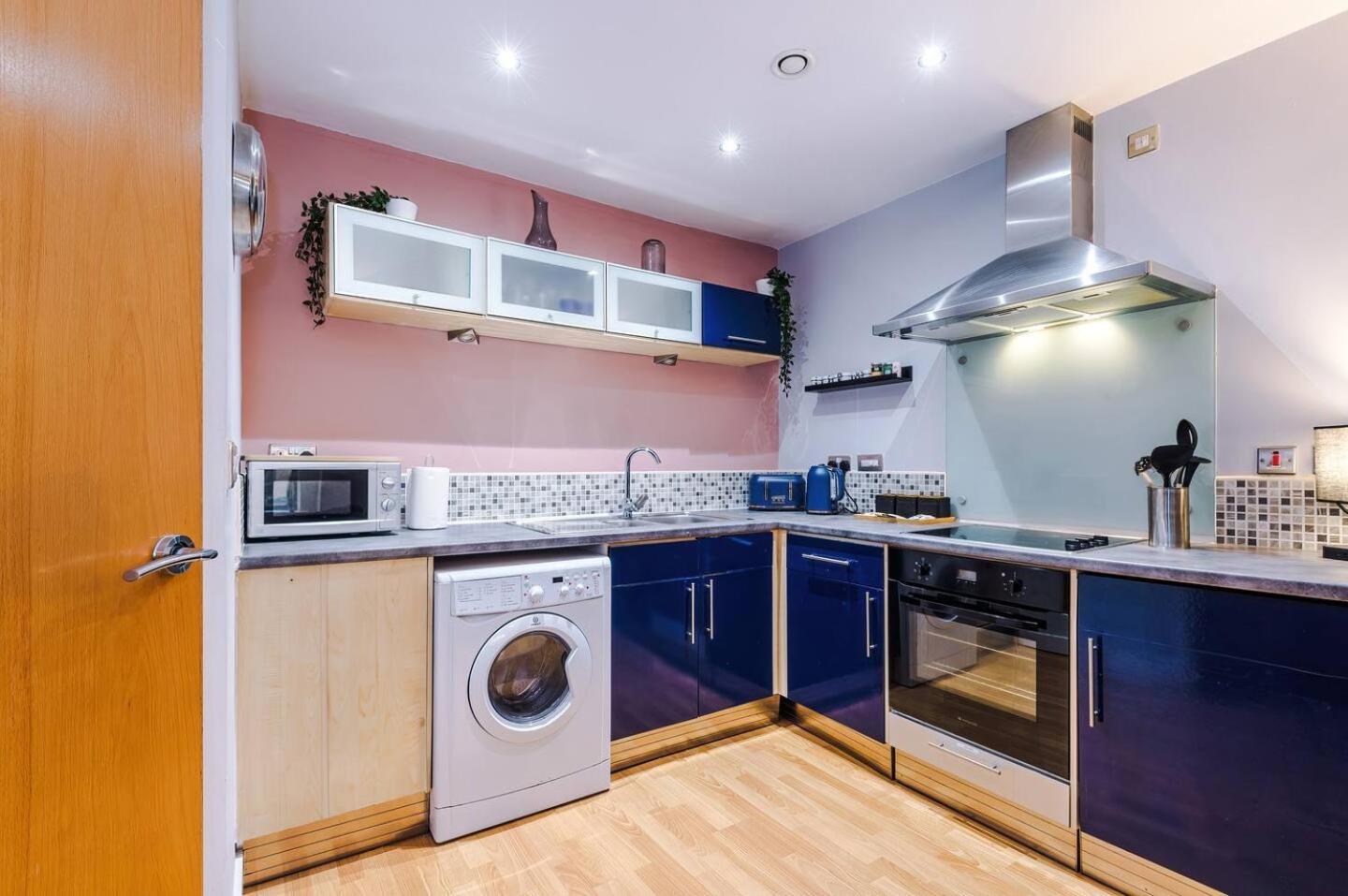 Cosy Flat, Ultimate Comfort & Sleep!