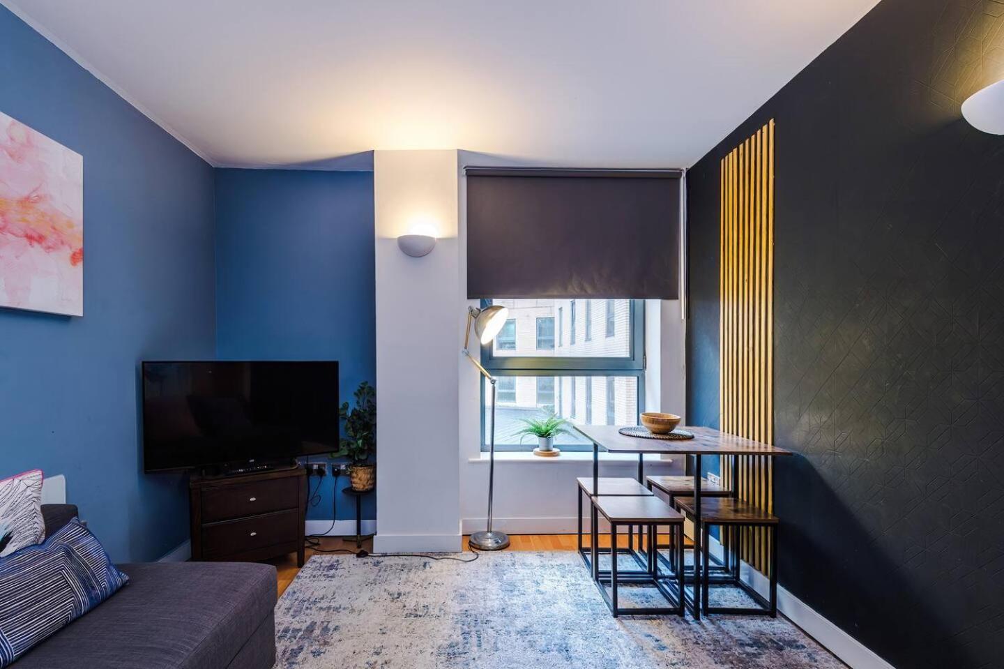 Cosy Flat, Ultimate Comfort & Sleep! Holiday home *
