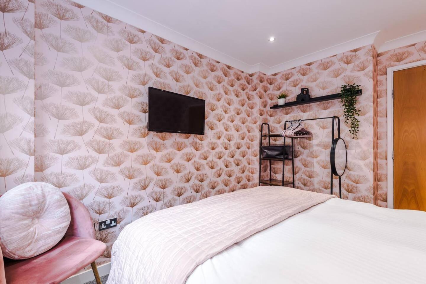 Cosy Flat, Ultimate Comfort & Sleep! Sheffield