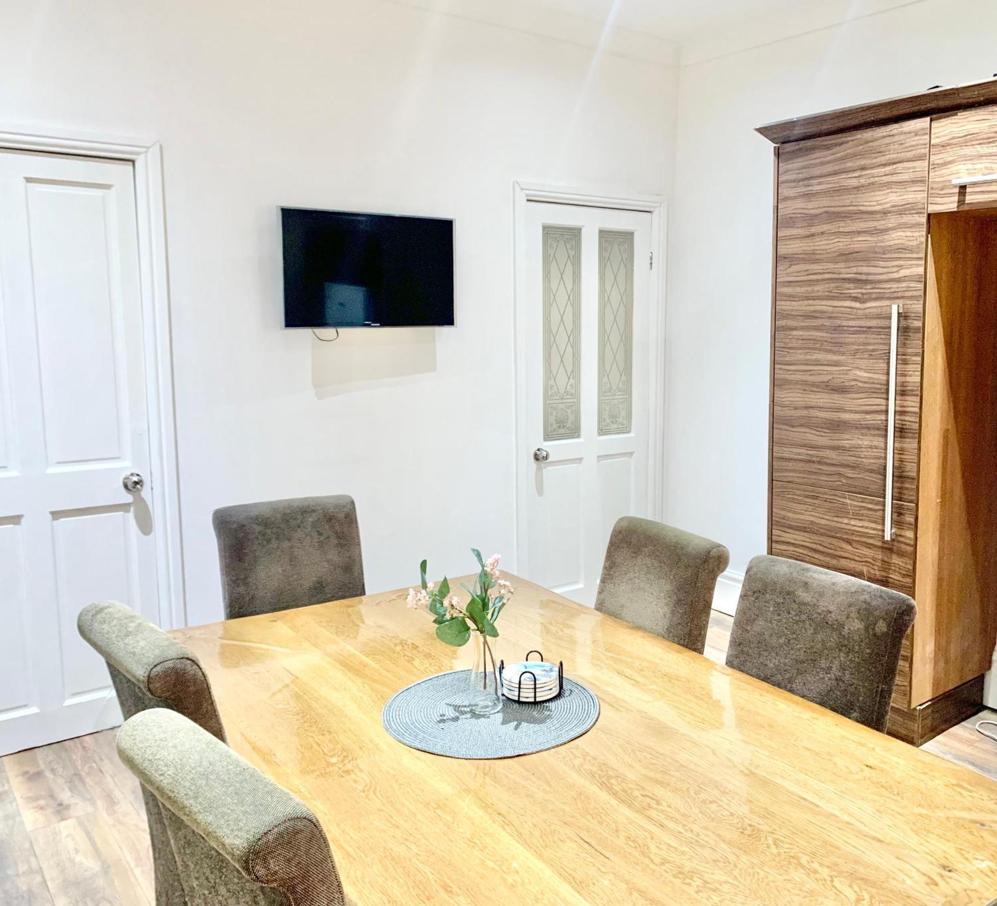 Urba Luxury 4bed Sheffield