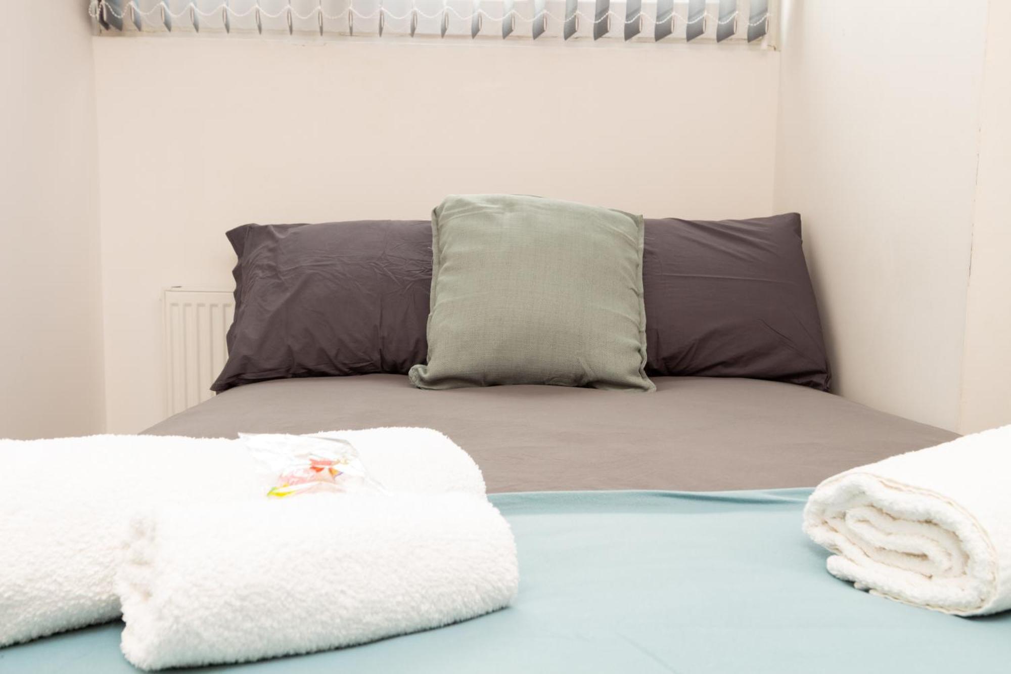 Suite 3 - Quaint Double Room In A Shared House Apartamento Sheffield