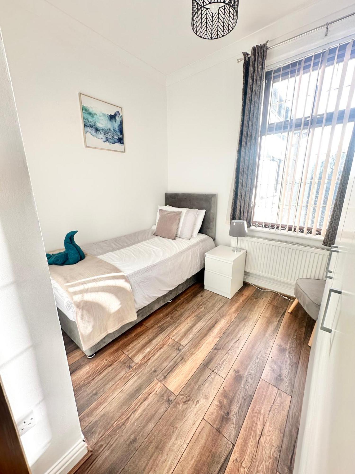 Urba Luxury 4bed Sheffield