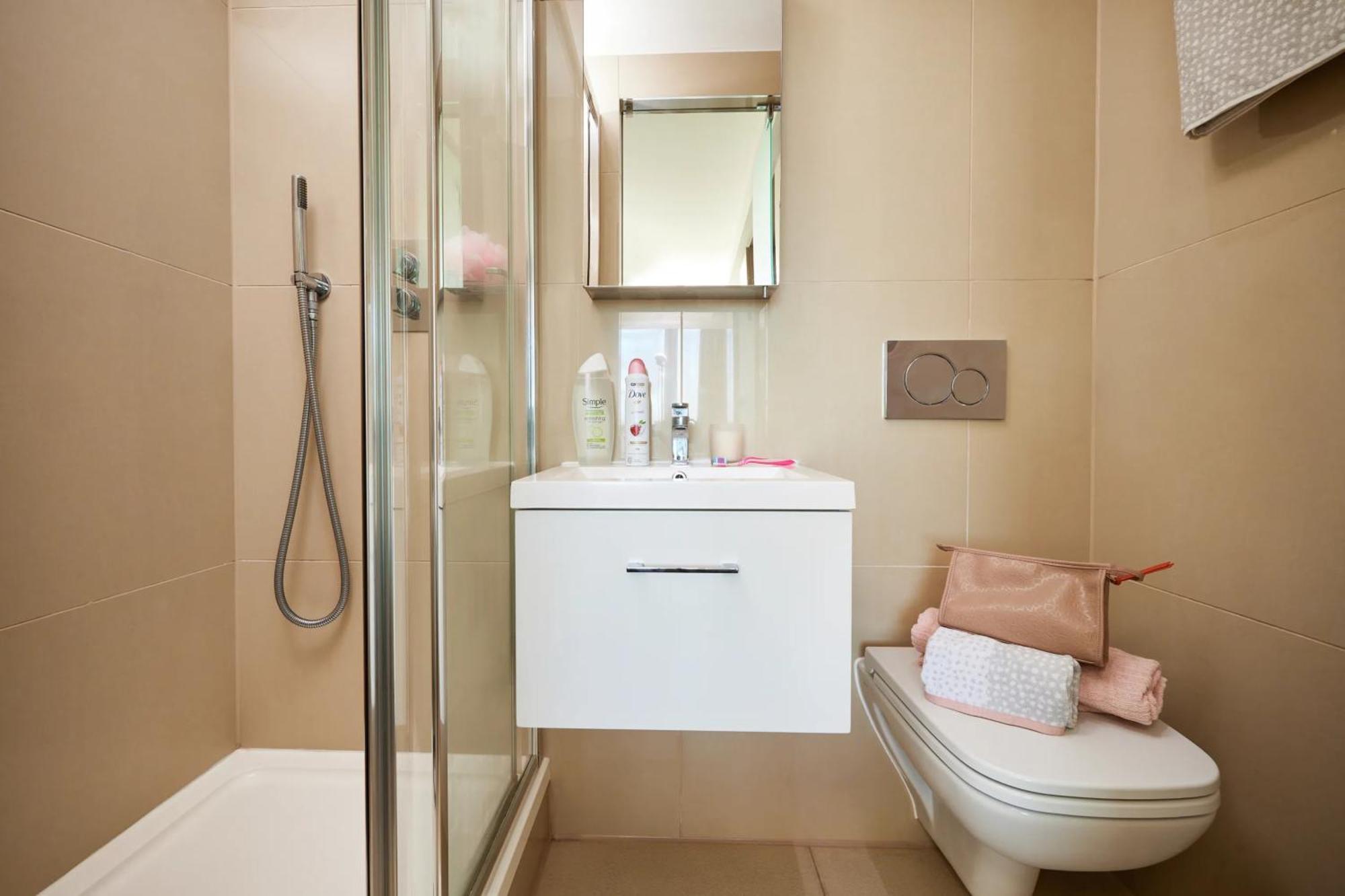 Apartment Student-only Premium Telephone House Sheffield