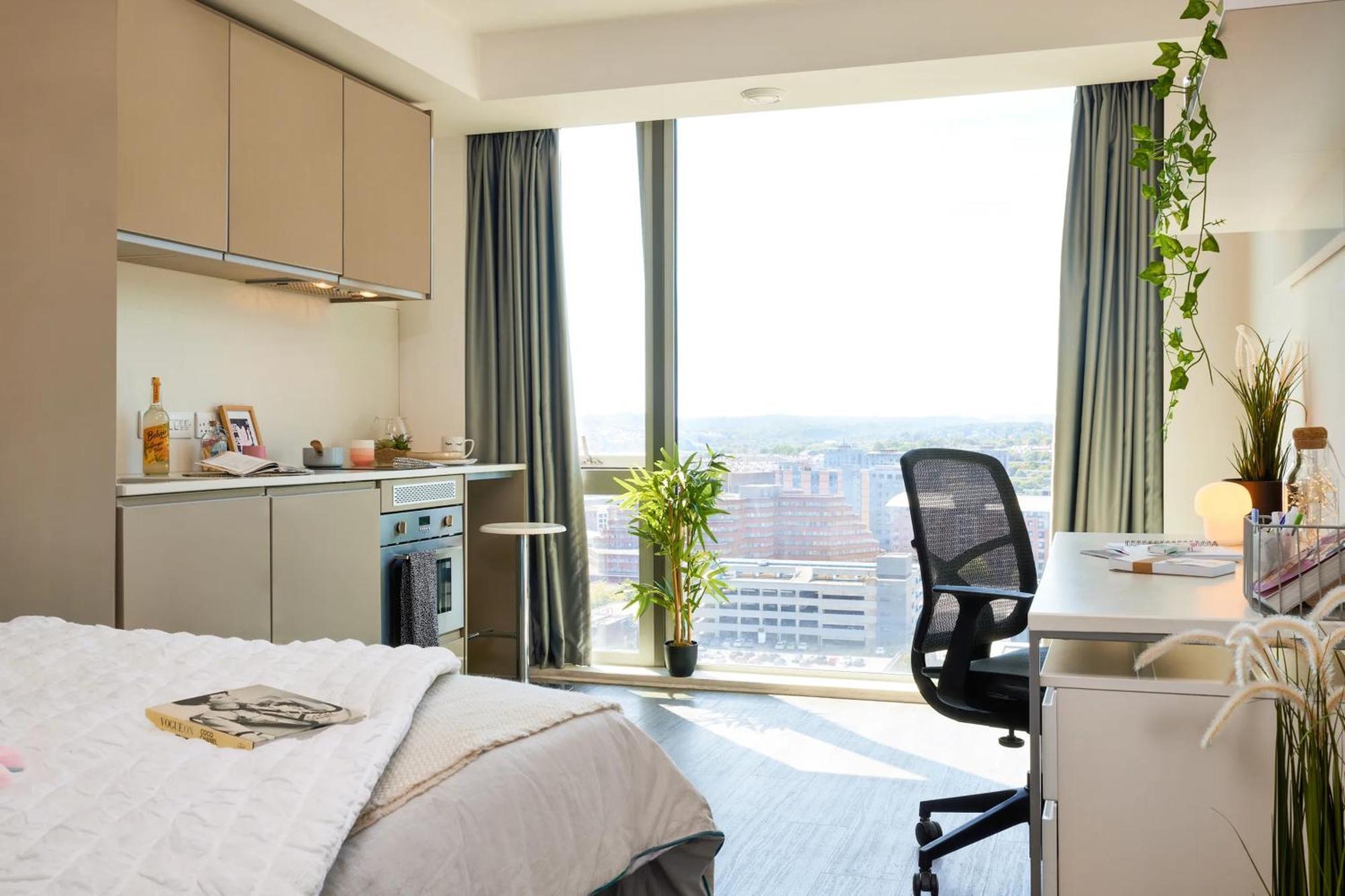 Student-only Premium Telephone House Apartment