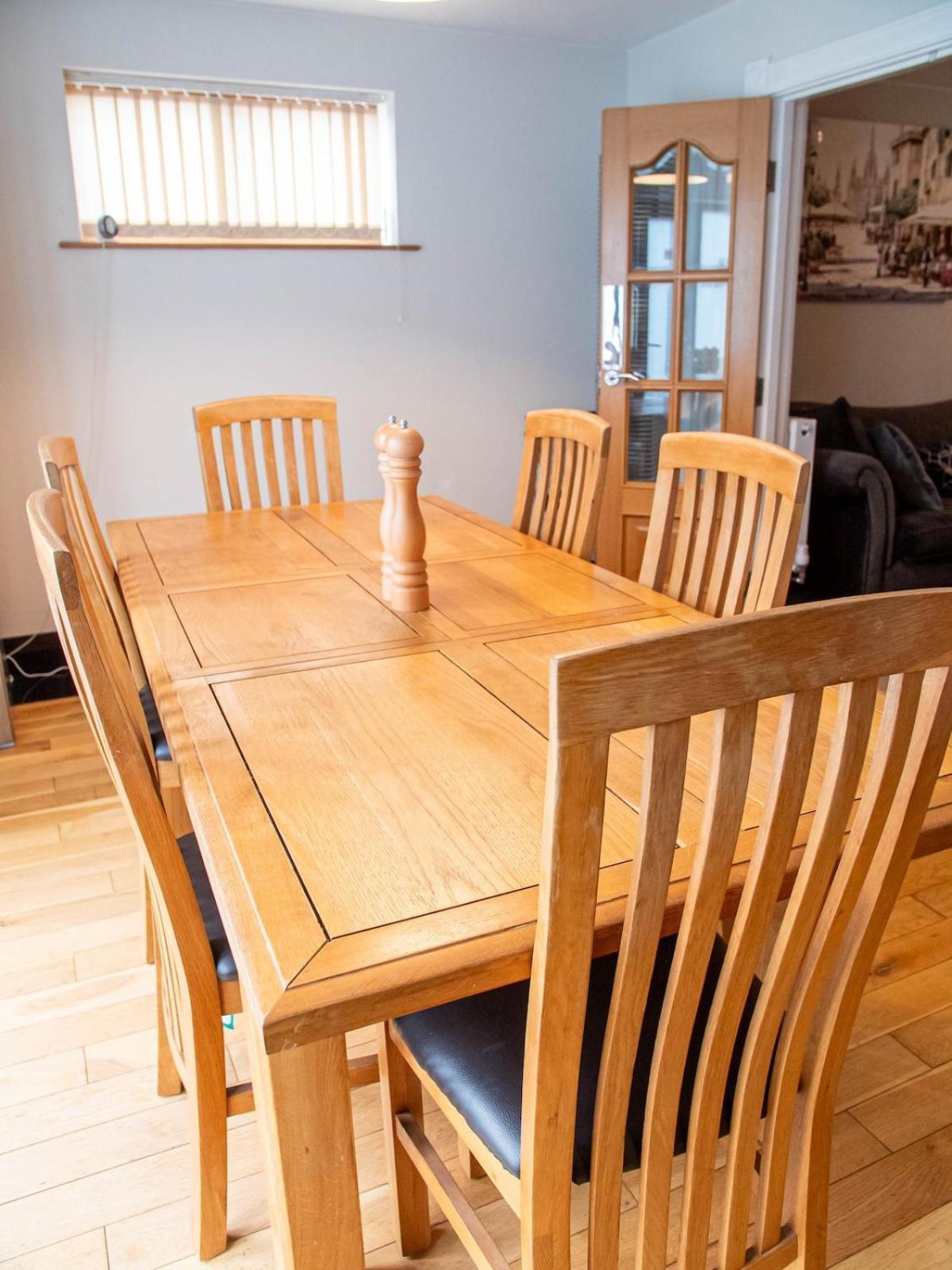 Exclusive 3-bedroom In Villa Sheffield