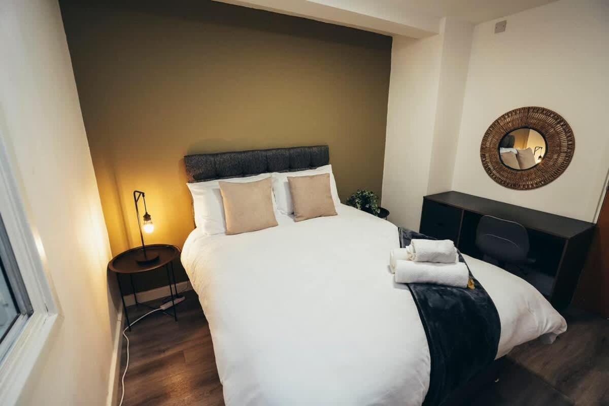 2br Centre Apt, Self Check In, Wifi, By Derbnb Sheffield