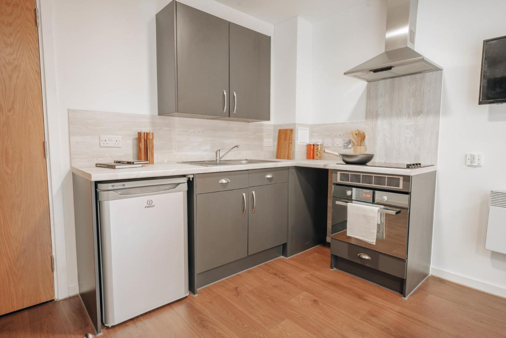 Comfy Private Bedrooms, Studios And Apartments At Bailey Fields In Sheffield Apartment